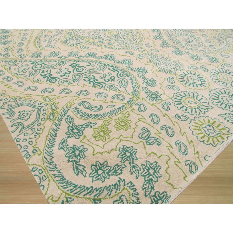 Hand-tufted wool Ivory Transitional Paisley Jain Rug