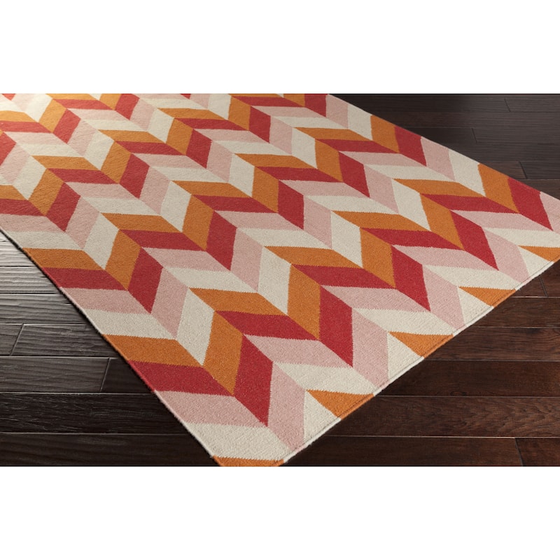 Hand-Woven Kristy Contemporary Wool Area Rug