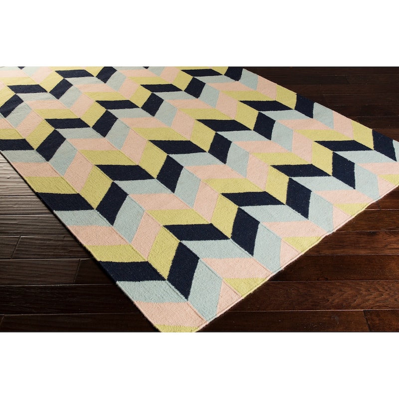 Hand-Woven Kristy Contemporary Wool Area Rug