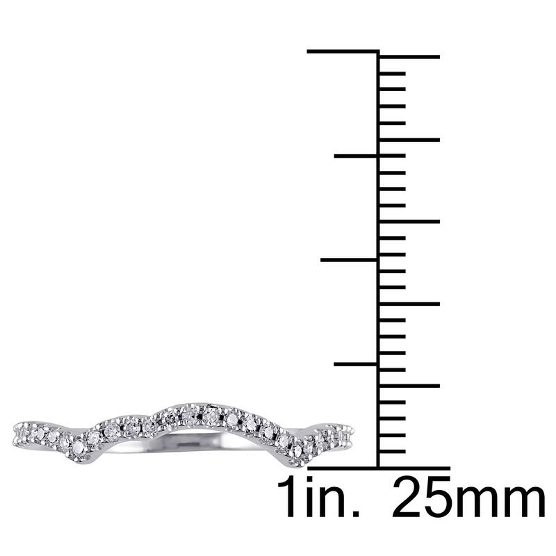 Miadora 14k White Gold 1/8ct TDW Diamond Curved Wedding Band