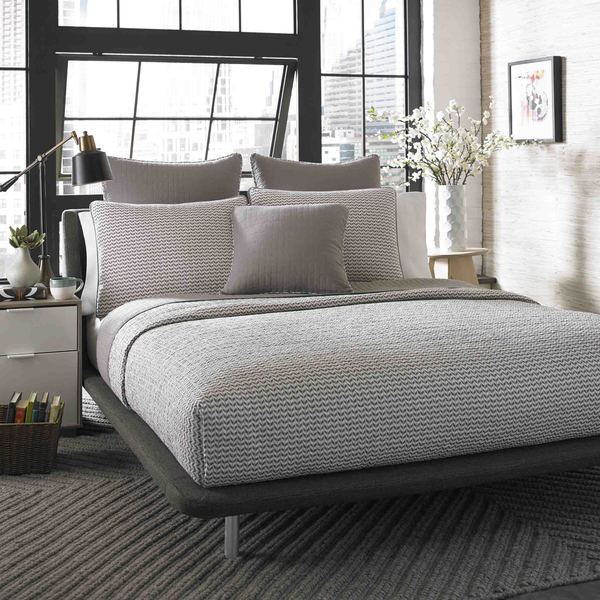 City Scene Leaves Mink Cotton Reversible Cotton 3-piece Quilt Set