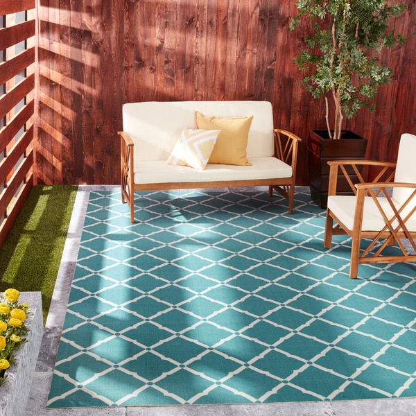 Rug Squared Palmetto Lattice Indoor/Outdoor Area Rug (7'9 x 10'10)