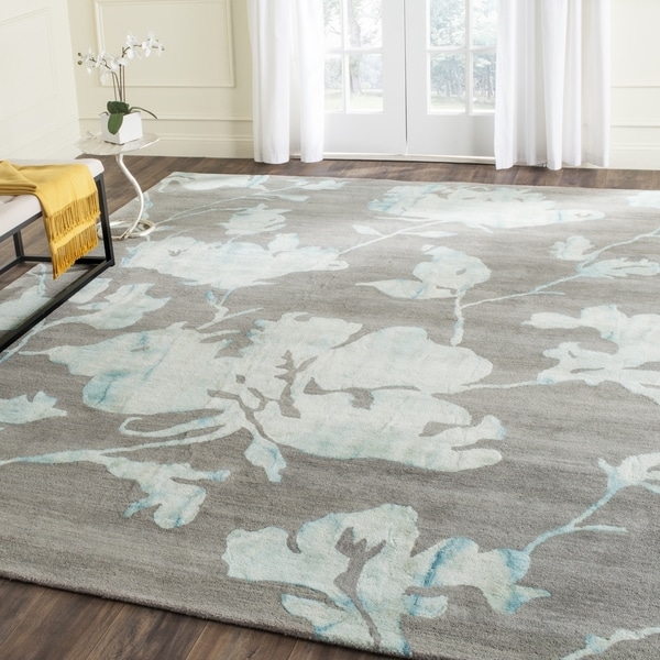 Safavieh Handmade Dip Dye Watercolor Vintage Grey/ Turquoise Wool Rug (6' x 9')