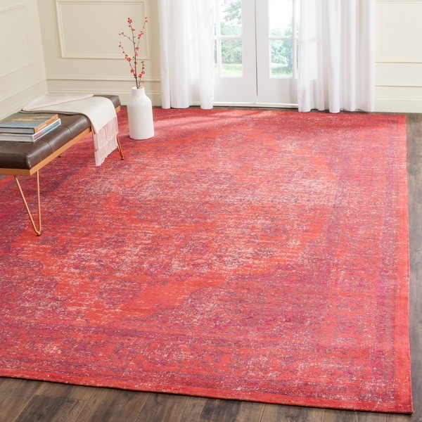 Safavieh Classic Vintage Overdyed Red Cotton Distressed Rug - 8' x 11'