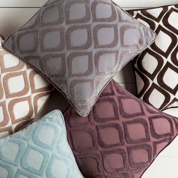 Decorative Lomond 18-inch Poly or Feather Down Filled Throw Pillow