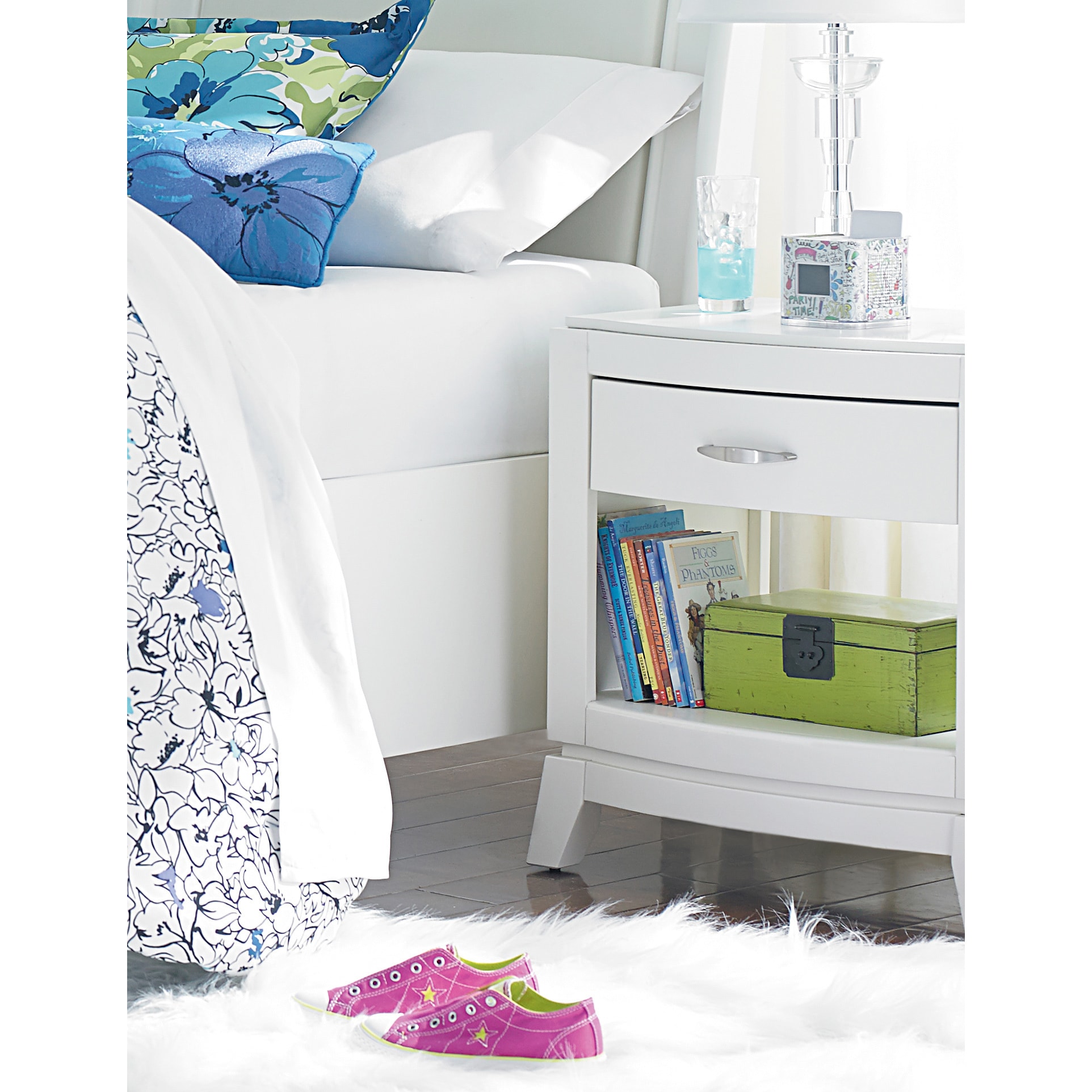 children's nightstand