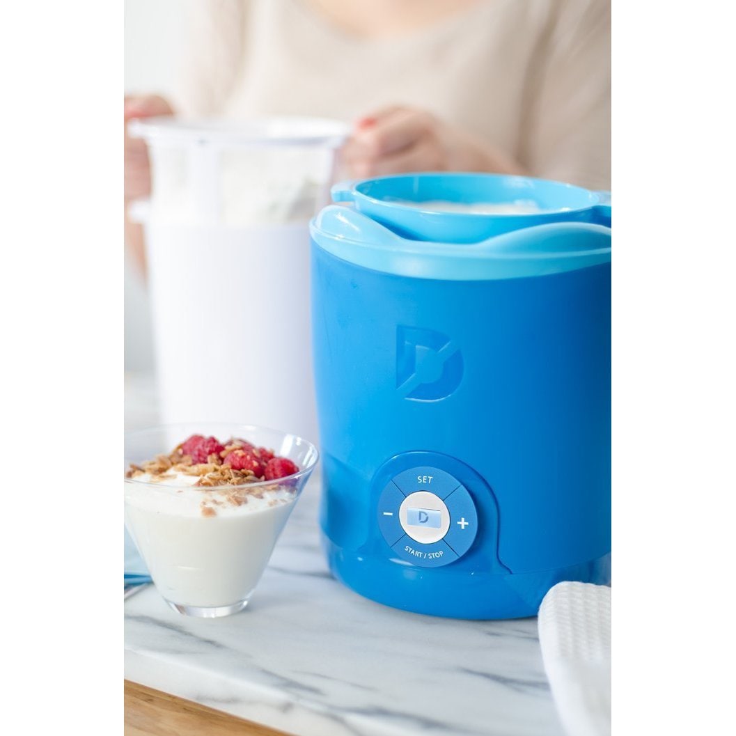 https://ak1.ostkcdn.com/images/products/9951622/Dash-DGY001BU-Blue-Greek-Yogurt-Maker-43d73a8f-86db-42e2-88d5-44ac891dbcaf.jpg