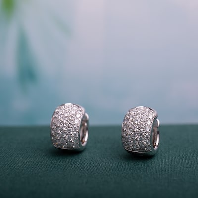 Miadora 18k White Gold 2 1/8ct TDW Diamond Cuff Earrings - 13.7 mm x 9 mm x 14.8 mm - 13.7 mm x 9 mm x 14.8 mm
