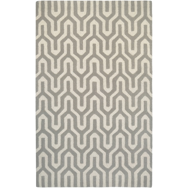 Hand-Crafted Barlow Wishingbone White/Gray Area Rug - 5'6" x 8'