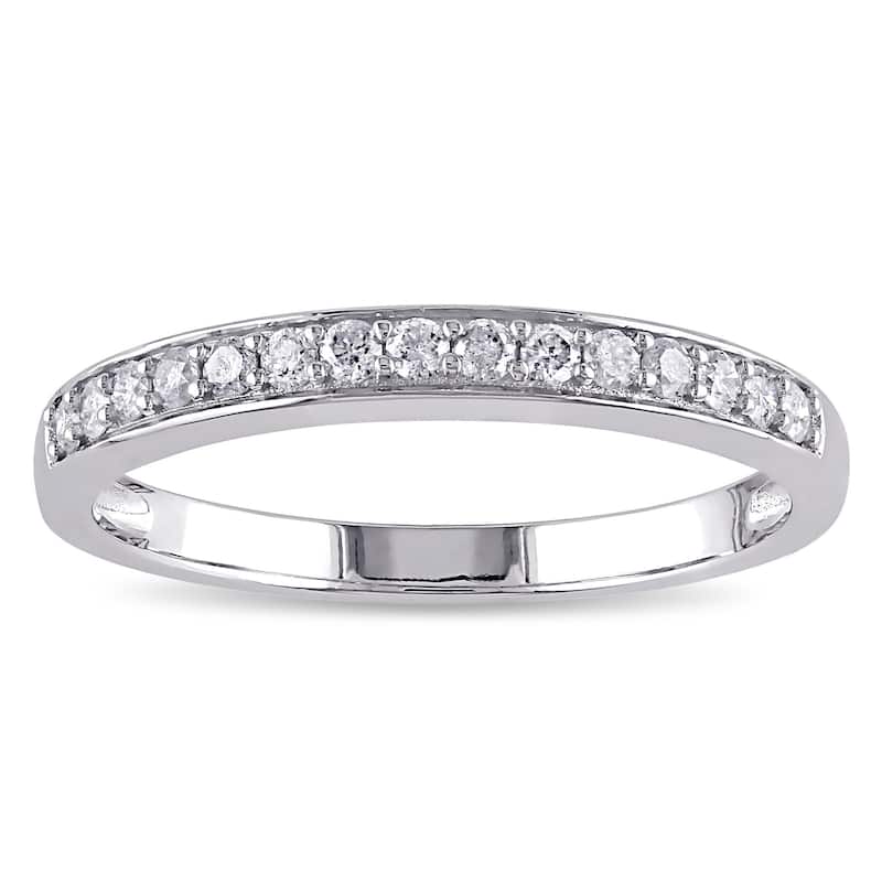 Miadora 10k White Gold 1/4ct TDW Diamond Anniversary Stackable Wedding Band Ring - 4.5