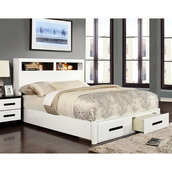 Furniture of America Deas Modern White Solid Wood Storage Platform Bed