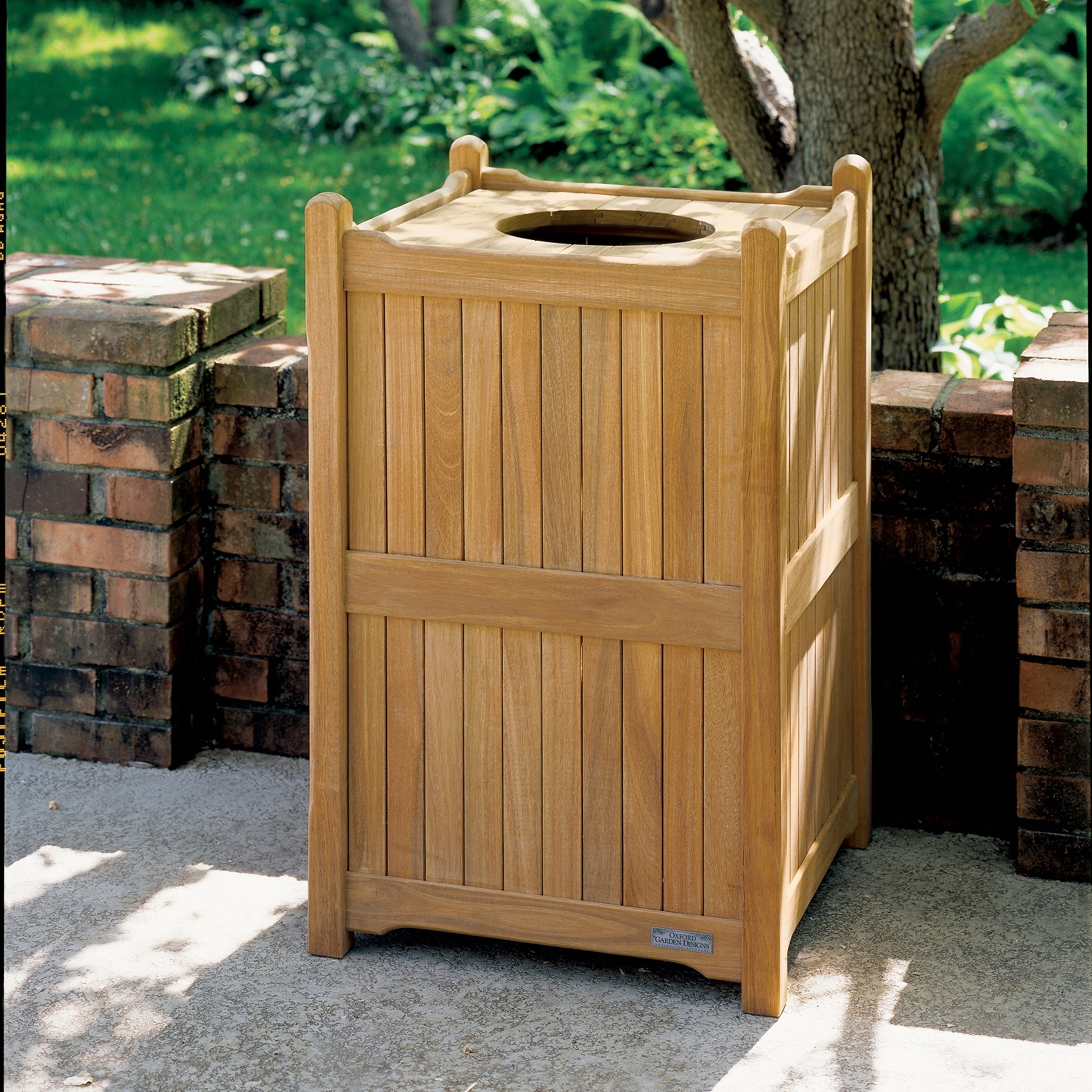 Oxford Garden 22 inch Trash Receptacle Brown N/A eBay