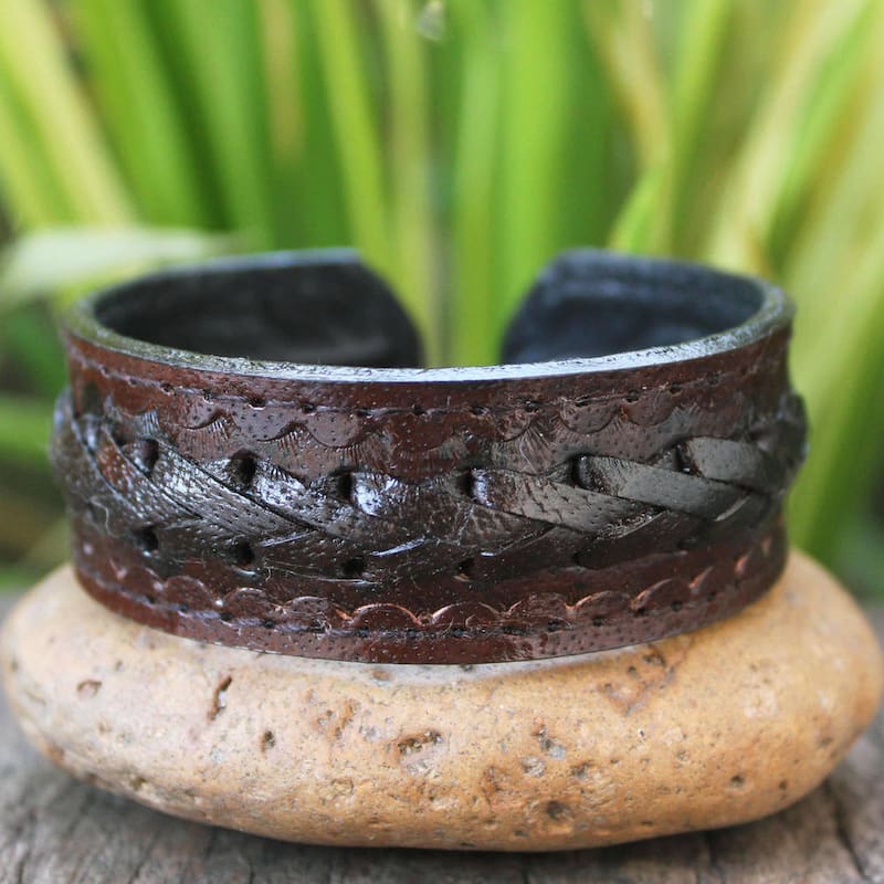 Handmade Men's Leather 'Brown Braided Path' Bracelet (Thailand)