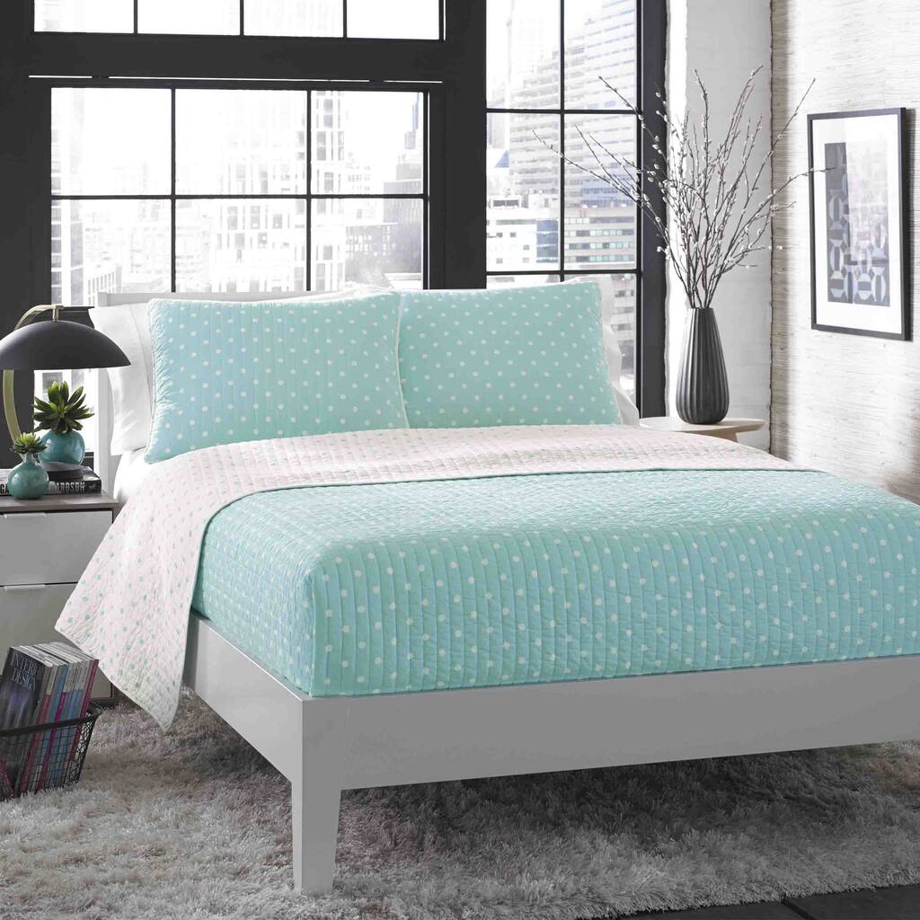 City Scene Do the Dot Aqua Cotton Reversible 3-piece Cotton Quilt Set
