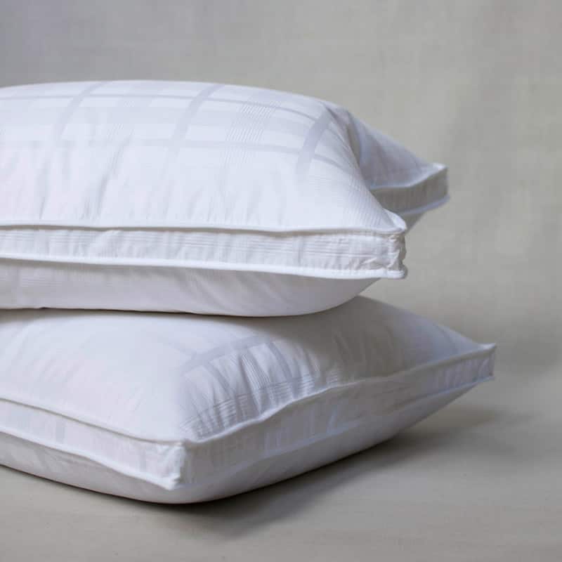 Extra Firm Goose Feather Standard-size Pillows (Set of 2)