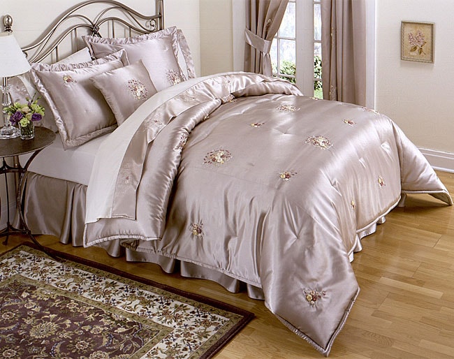   Bouquet Luxury Bedding Ensemble with 230tc Sheet Set  