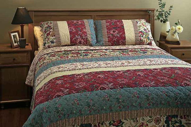 Abby Patch Quilt Set  