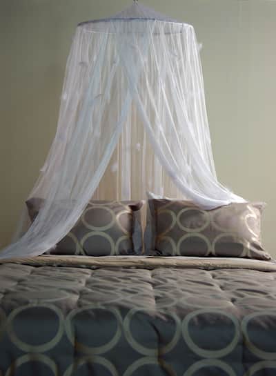 Feather Net Canopy