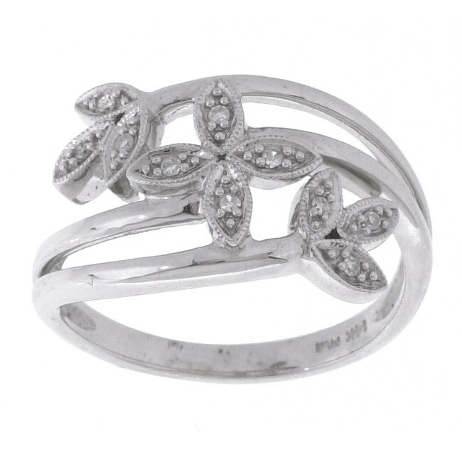 14k White Gold Diamond Flower Fashion Ring  