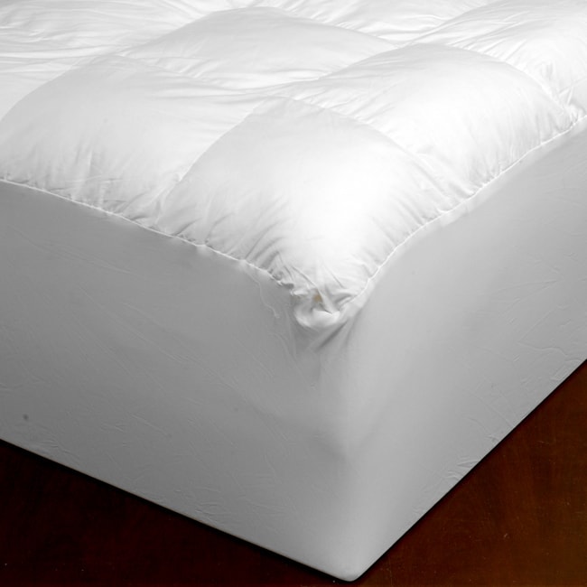 Beyond Down 300 Thread Count Synthetic Down Mattress Pad