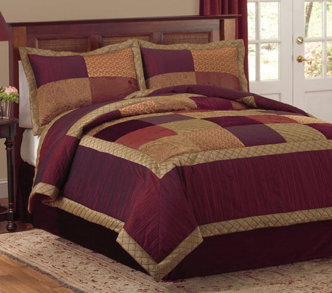 Ferrara 10 piece Comforter Set with Bonus Quilt  