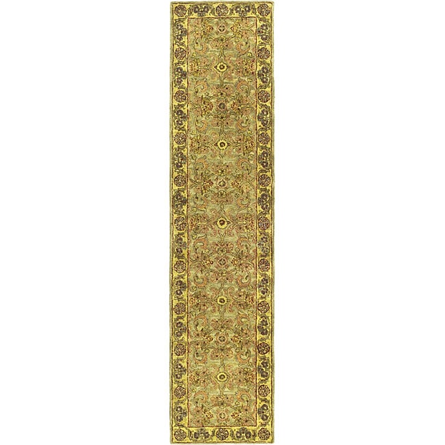 Handmade Classic Kasha Gold Wool Runner (23 X 8) (GreenPattern OrientalMeasures 0.625 inch thickTip We recommend the use of a non skid pad to keep the rug in place on smooth surfaces.All rug sizes are approximate. Due to the difference of monitor colors