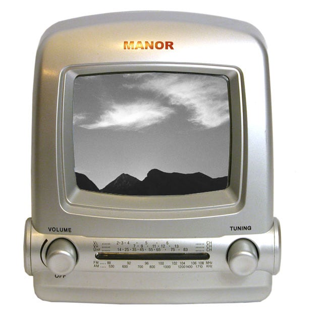 Manor 516R Portable 5.5 inch Black/White TV with Radio (Refurbished