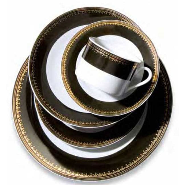 Gibson Royal Noire 40 piece Dinnerware Set