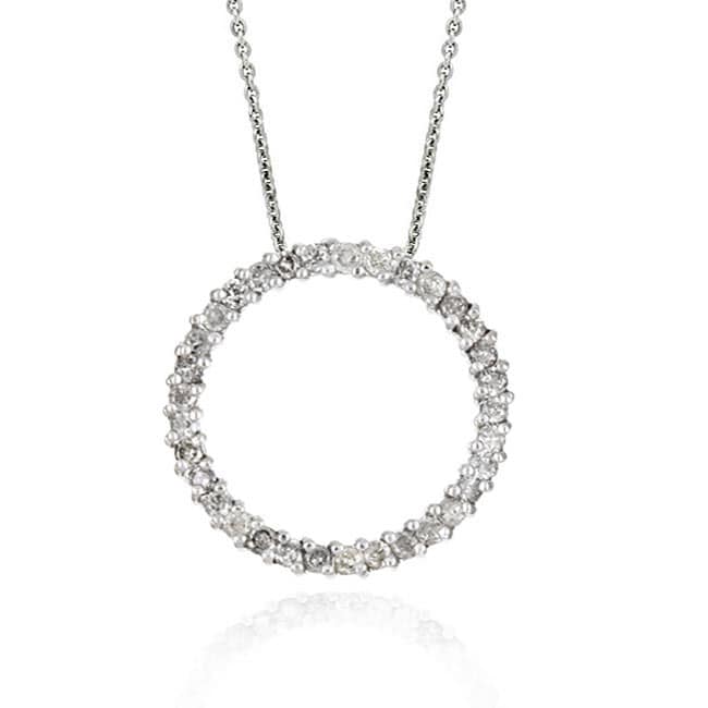   Silver 1ct TDW Diamond Circle Pendant (I J, I 3)  