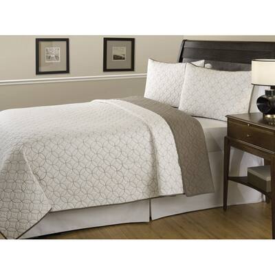 Cyrus Brown Quilt Set