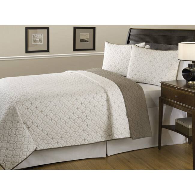 Cyrus Brown Quilt Set