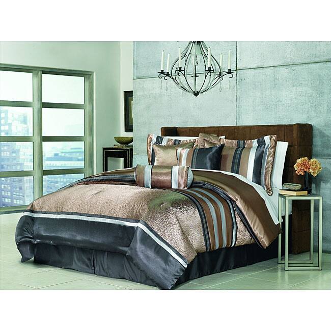 Enchantment 4-piece King-size Comforter Set