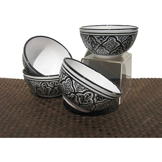 Set of 4 Black Tie Design 5 inch Soup/ Cereal Bowls (Tunisia)