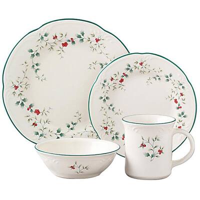 Pfaltzgraff Winterberry 16-piece Dinnerware Set (Service for 4)