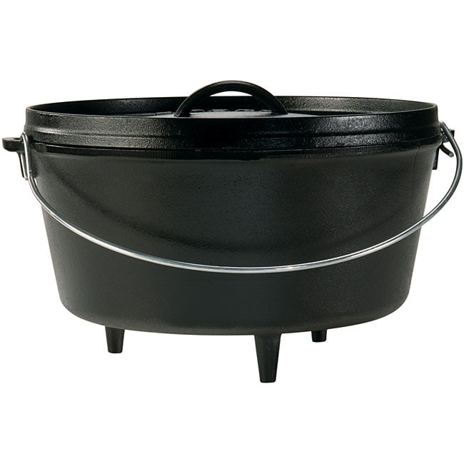 Lodge Logic 8 quart Camp Dutch Oven  