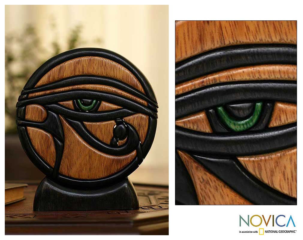 Ishpingo Wood Eye of Horus Sculpture (Peru)  