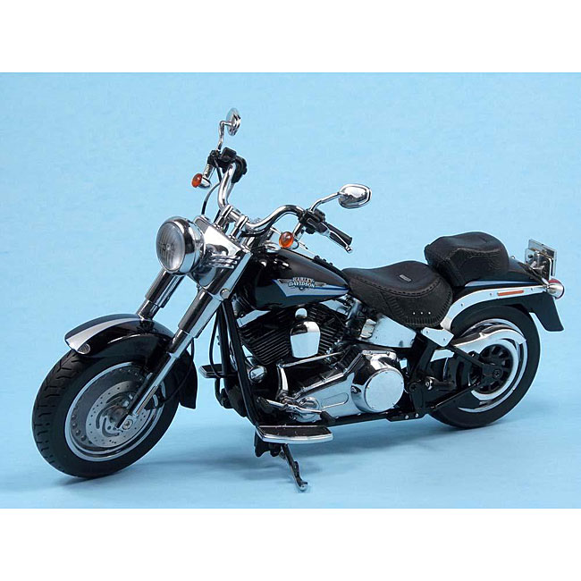  Harley Davidson 2009 Fat Boy Vivid Black Die Cast 