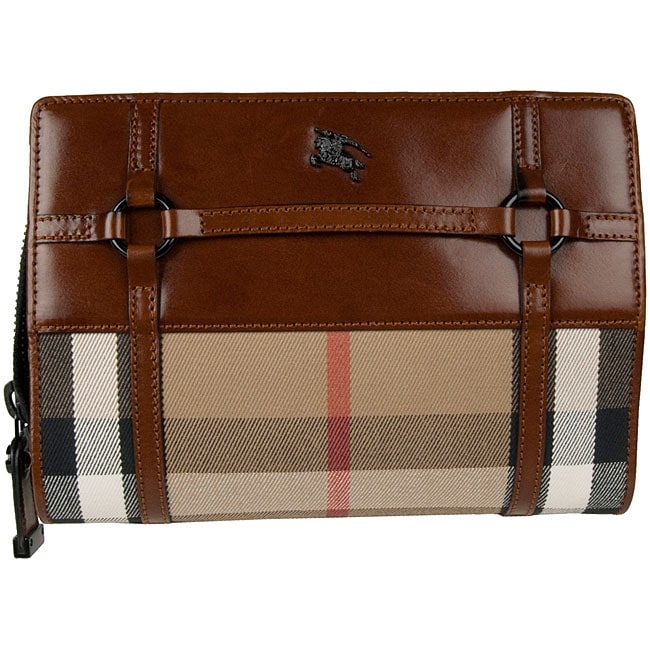 Burberry Small Brickmore Toiletry Case