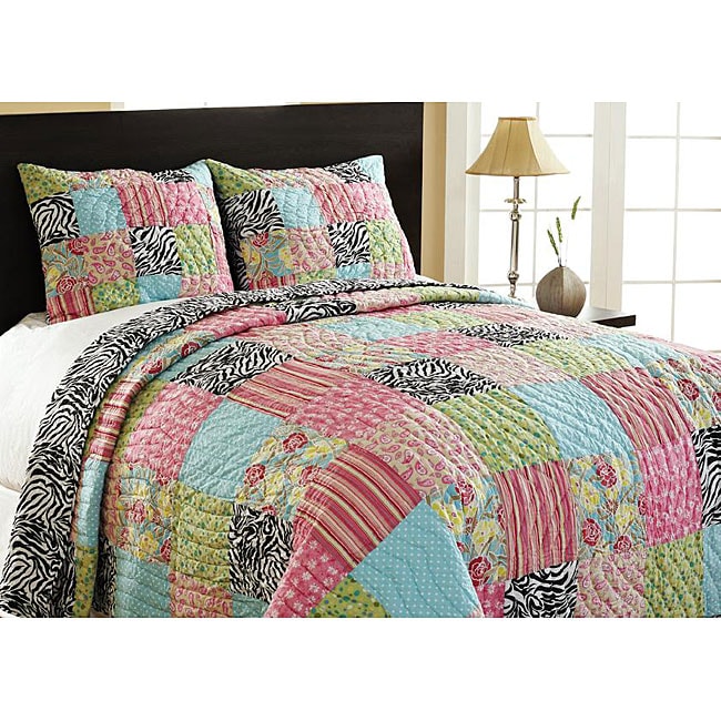 Zebra Patchwork Twin-size Reversible 2-piece Quilt Set - 13130183 ...