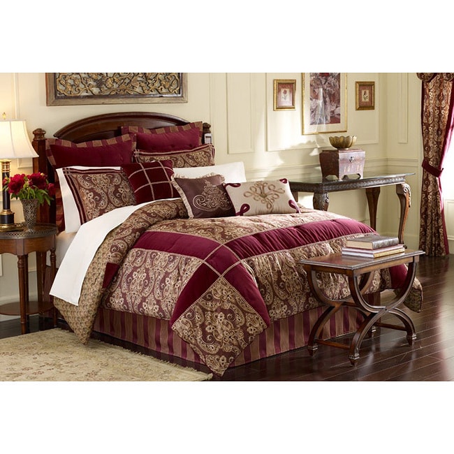 Shop Royal Velvet Westbrook 4 Piece Comforter Set Overstock