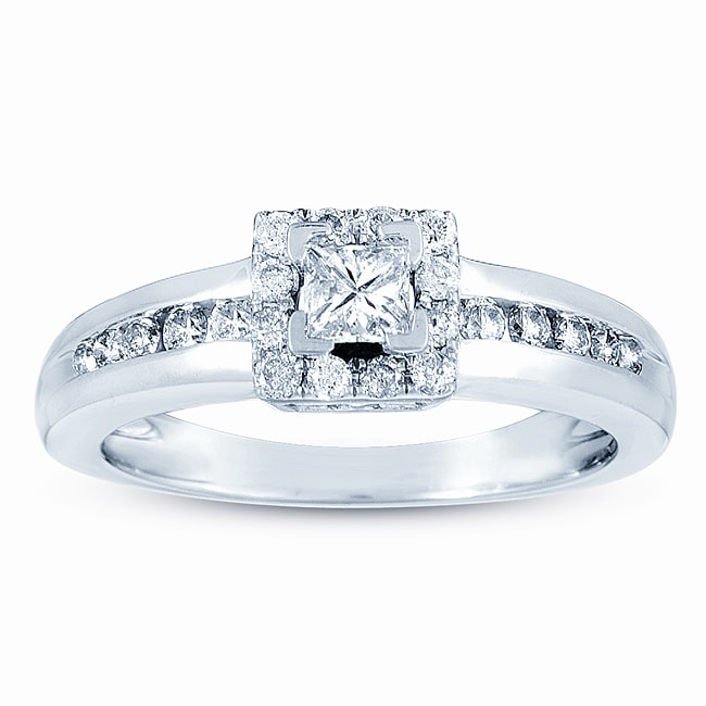14k White Gold 1/2 ct tw Diamond Engagement Ring  