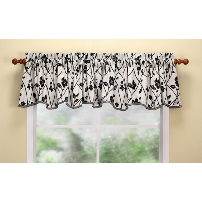 Coutoure Black/ White Valance