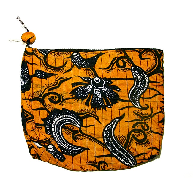 Handcrafted Bluma Cosmetics Case (Rwanda) Today $34.99