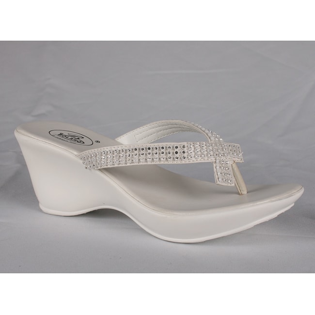 Bolaro by Beston Women's White Wedge Thong Sandals - Free Shipping On Orders Over $45 