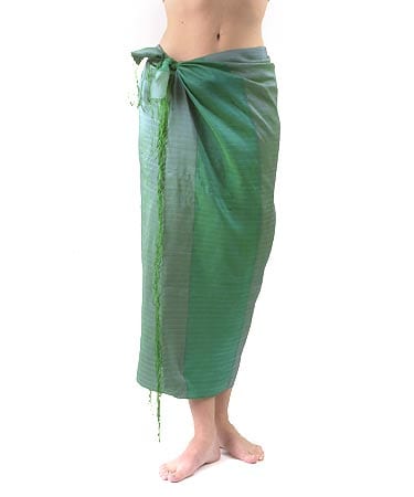Joom Noon Large Handwoven Silk Sarong (Cambodia) - 030444 - Overstock ...