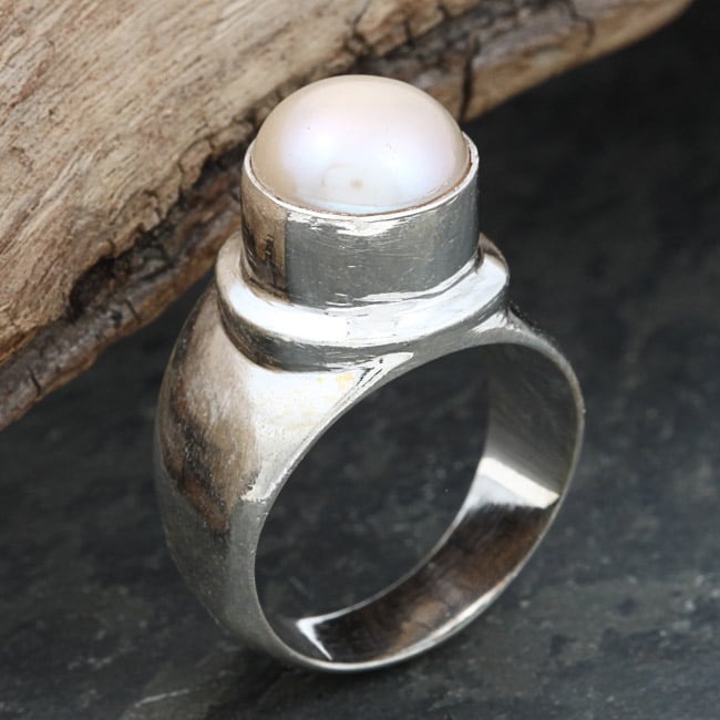 Shop Sterling Silver Baroque Pearl Ring (10 mm) (Nepal) Free Shipping