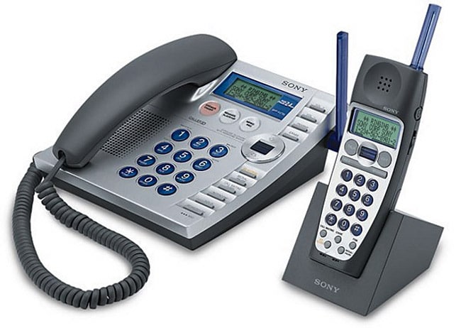 Sony QuadraStation 2.4GHz Phone System with Dig. Answering 