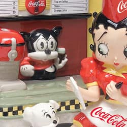 Betty Boop and Pudgy Cookie Jar - Entertainment Earth