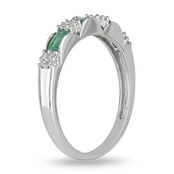 10k Gold Emerald and 1/10ct TDW Diamond Ring  