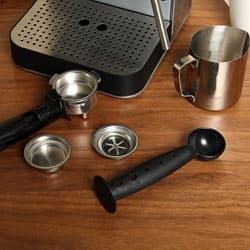 Cuisinart EM-100 15-Bar Espresso Maker + Cuisinart Coffee Grinder + Whole  Bean Espresso + Handheld Milk Frother (Refurbished) - Bed Bath & Beyond -  10845755